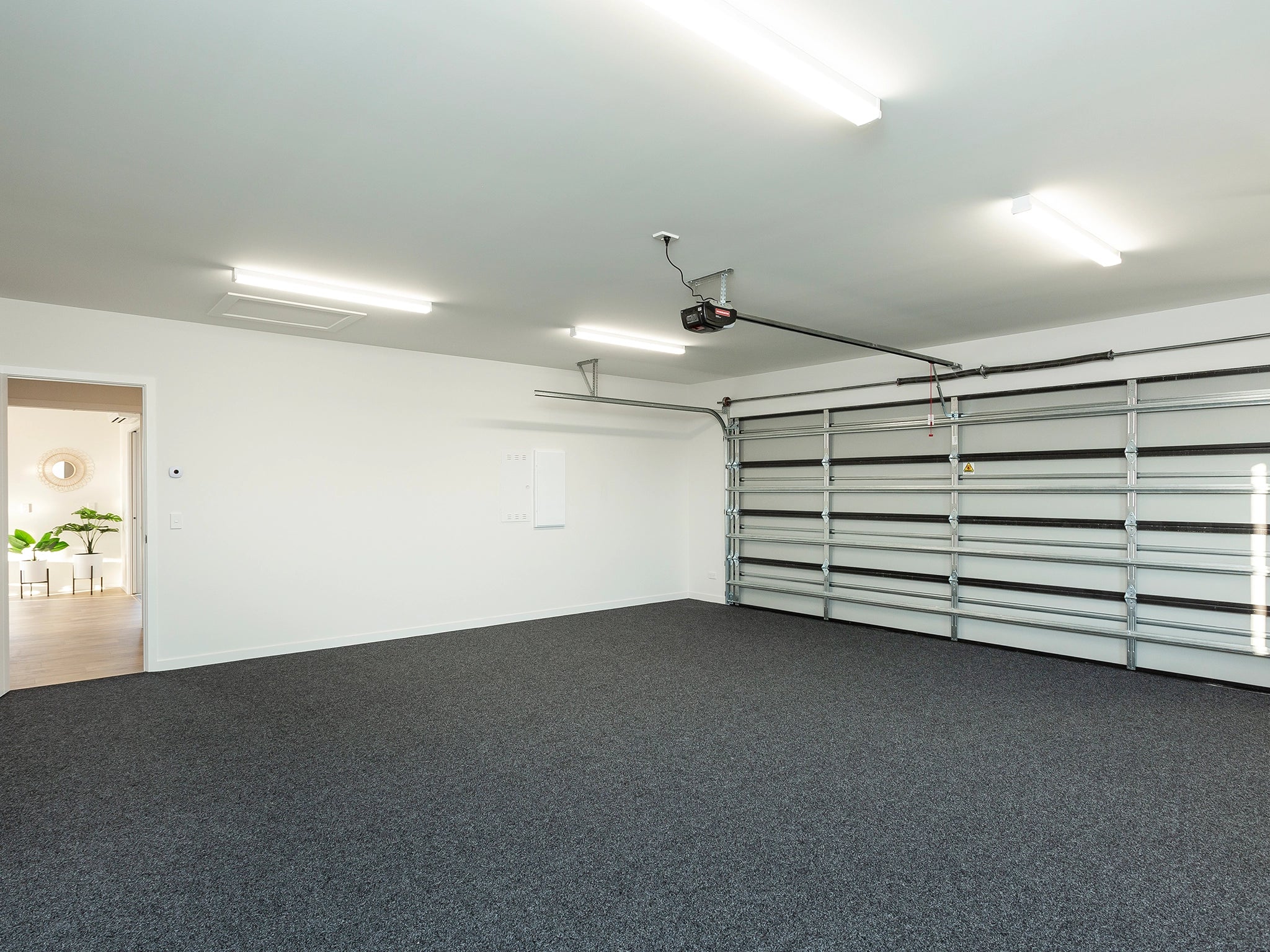 Grand Prix-Carpet Court