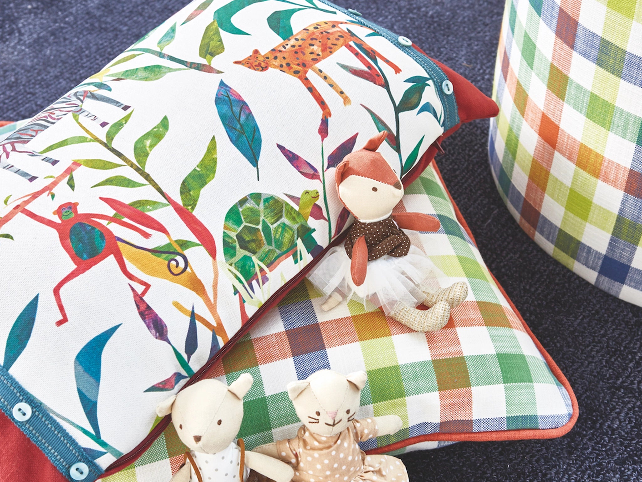 Hide & Seek-Curtain Studio