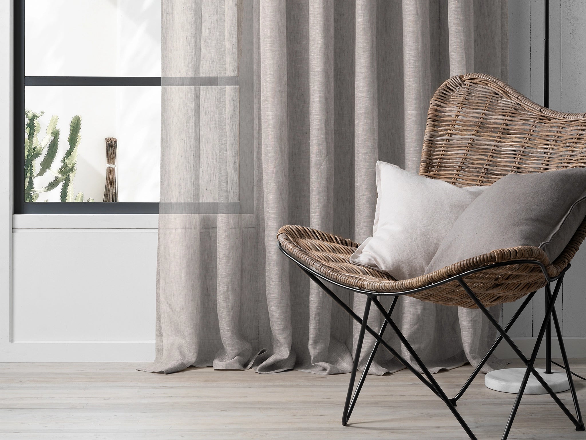 Parisi-Curtain Studio