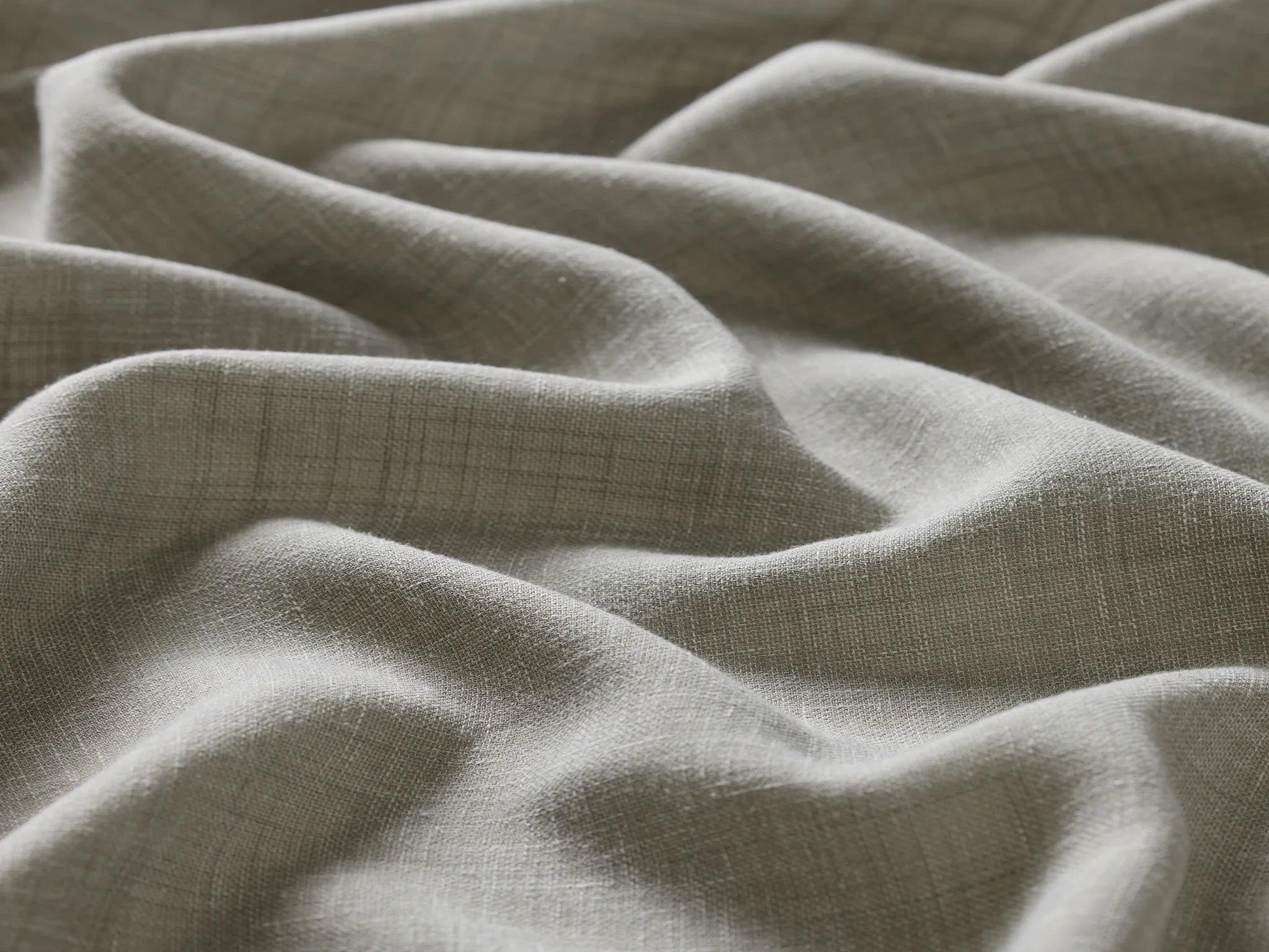 Whisper-Curtain Studio